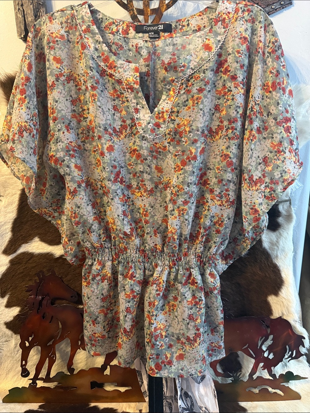 Forever 21 Light Blue Floral Elastic-Waist Tunic